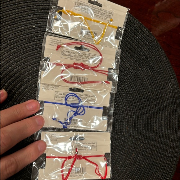D’Bello accessories 4 pc bracelet brand new - Picture 2 of 6